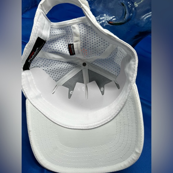 TGF 1990 cap by Pukka. Tech fabric - Picture 8 of 8